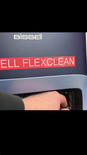 New Bissell FlexClean Furforce robot vacuum and mop might have a problem with automatic empty base station