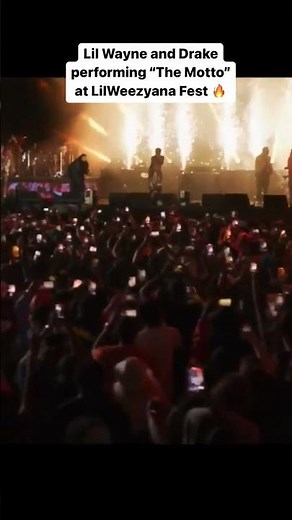 Lil Wayne and Drake performing “The Motto” at #lilweezyanafest