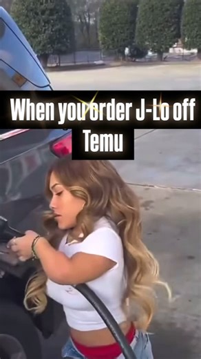 Sid Smooth | J-LOW spotted at a gas station fillin er up! #jlo #jenniferlopez #ifyouhadmylove #minijlo #shortstuff #latina | Instagram