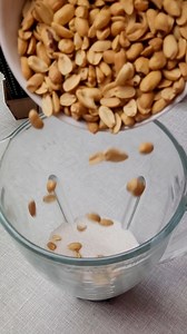 Como Fazer: Bolo MÁGICO de Amendoim ✨️ SEM FARINHA✨️ | Receitas Delícias e afins