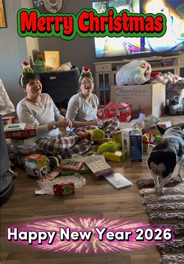 Christmas Present Opening 2025 #itubecreativehub #2025 #christmas #newyear #happynewyear