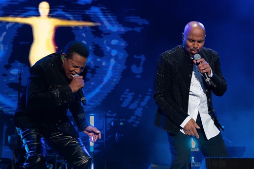 Ahead of Michael Jackson Biopic Release, a Mini Jackson 5 Reunion Goes Down on Stage