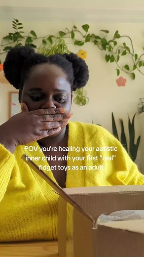I wasn't expecting to be so emotional unboxing fidget toys 🥹 I spent my whole life feeling shame when stimming so I'd try to hide it... now imma be stimming in public with the most fun and colourful fidgets 😭💖 #autizzy #autismacceptance #audhd #blackandautistic #stimming #fidgettoys #unboxing