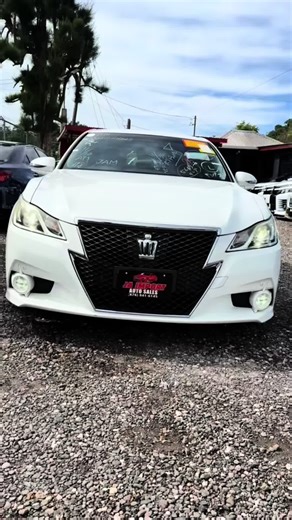 2015 2017 Toyota Crown Athlete S. Fully Loaded, reverse camera, paddle shift? Cruise control. Excellent condition. Price: $ (876) 841-6145 #fyppppppppppppppppppppppp #fyp