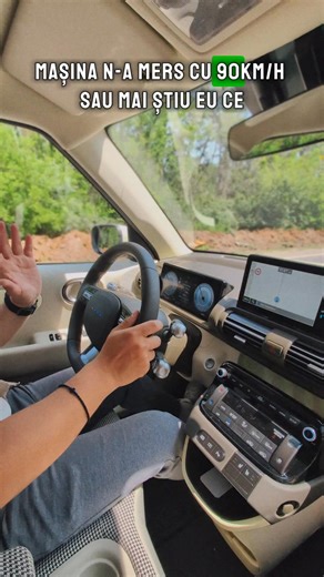 66K views · 177 reactions | Cu o baterie de 49 kWh și un consum mediu de doar 14,25 kWh/100 km la drum lung, noul Hyundai Inster te duce până la 320 km fără stres. Iar în oraș? Vorbim de doar 12,5 kWh/100 km - adică până la 360 km autonomie urbană! | Autovit.ro | Facebook