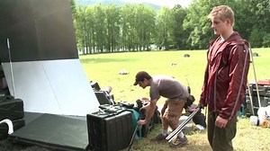 Behind the scenes on 'Hunger Games' set