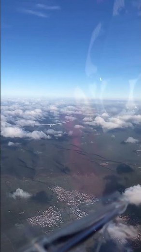 Wave Soaring Glider Flight POV | Riding the Clouds and Formation View