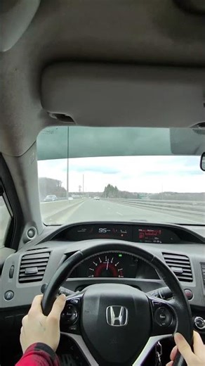 Civic si pure vtech crossover sound !! #vtec