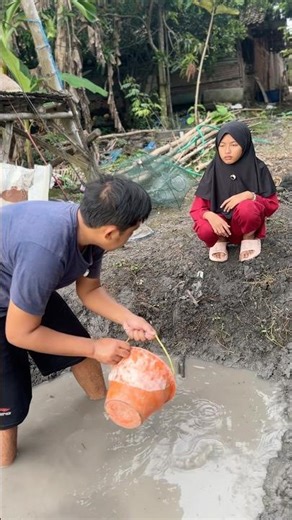 Kuras Kobangan Bersama Bocil Dapat Ikan Lele #kuras #lele #lelemonster #lelejumbo #bolang #sibolang