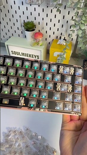 Must have Hello Kitty on my keyboard #desksetup #customized #keycaps