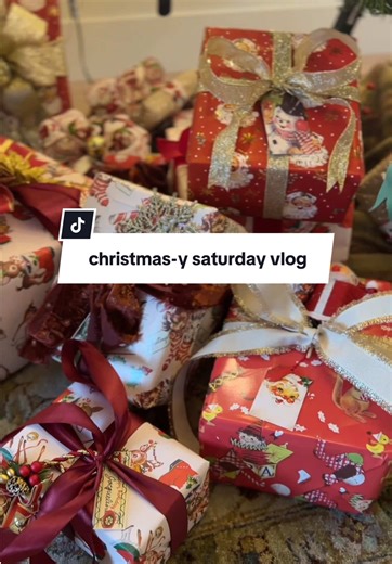 last vlog of holiday season 🎄♥️ also included the almond milk recipe for you below: #dayinmylife #dailyvlog #holiday #holidaydecor #selfcare Ingredients 4 cups cup raw almonds, soaked overnight in cool water \t\t 4 cups water (less to thicken, more to thin) Optional: 2 dates pitted, or other sweeteners of choice Optional: 1 tsp. vanilla extract or 1 vanilla bean scraped Instructions 1. Drain the soaked almonds and rinse thoroughly. 2. Add back into a large bowl with 1:1 ratio of filtered water.