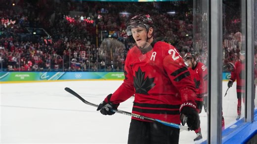 Nathan MacKinnon misses wide open net in inexplicable mistake for Team Canada at Olympics
