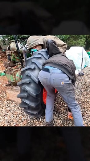 Restoring a 1957 Oliver Super 55 Tractor From Henry Stetler Auction- Part 1 | CRC Restored