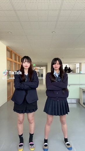 憧れの可愛い先輩と撮れた❤️めっちゃ美しかった꒰ᐡ⸝⸝ʚ̴̶̷̷ · ʚ̴̶̷̷⸝⸝ᐡ꒱…♡卒業してほしくない😭💗#伝説 #の#の#先輩#ウィスパーネキ怪ウォッチ#ようかい体操第一 #神対応 #大好き #07 #08 #ljk #fjk#fyp #fypシ #おすすめ @櫻が咲く季節👻🌟