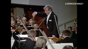 Embark on a rich and rewarding emotional journey through Mahler’s complex and valedictory Ninth Symphony, performed here by the Vienna Philharmonic / Wiener Philharmoniker and Leonard Bernstein. Watch the full performance on Carnegie Hall : carnegiehallplus.com | Carnegie Hall