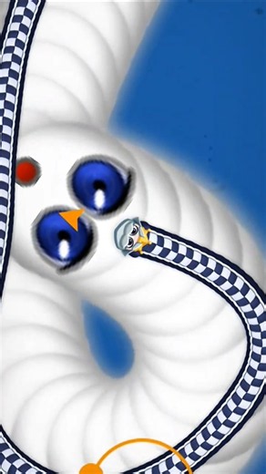 Wormszone Magic🐍 Game play #Short #snack #worms #youtubeshort #slitherio#wormatio#games
