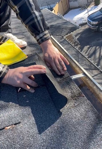 Gutter Installation Mistakes Leading to Roof Leaks