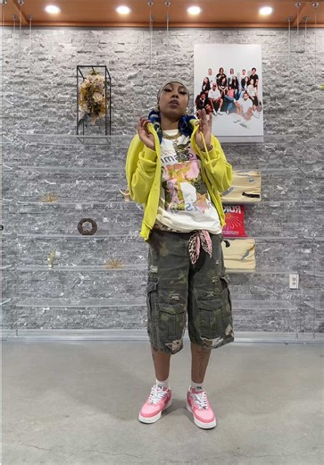 Uppidee downn✨ #fypシ゚ #trending #viral | up and down dance