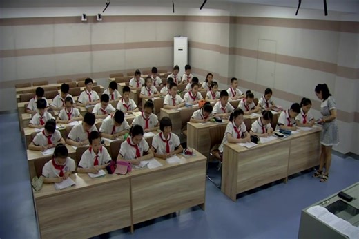 【获奖】人教版五年级数学下册_分数的意义和性质《整理和复习》湖北省-方老师公开课优质课视频名师全国一等奖比赛课程获奖课件