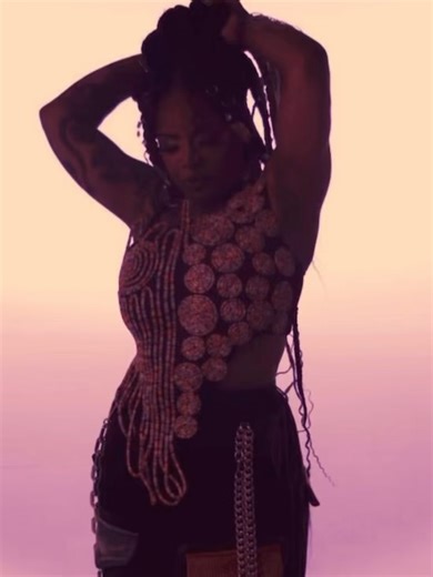 Leela James 💙🤍 | #2BHONEST this Lunar Eclipse is “Right On Time” You're right on time for your next chapter. All the prior chapters prepared you for this... | Instagram