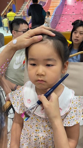 Bunny ears but make it magical! 🐰✨ This little cutie is rocking the sweetest bunny look ever! Wanna learn how to paint it? Let’s do it together! #facepaint #bunnyears #kidsfacepainting #cutekids #fusionfacepaint #paintyourbody #creativeart #facepaintideas | Anka Bella