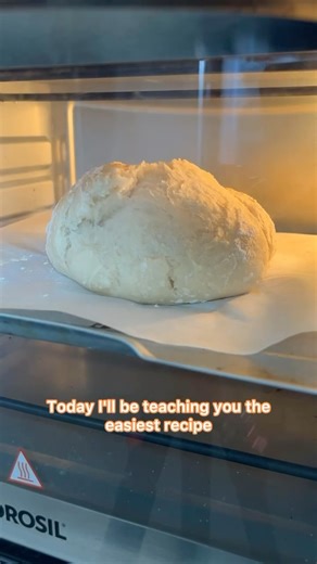 You just need 4 ingredients to make this no knead artisanal bread recipe 😍 #shorts