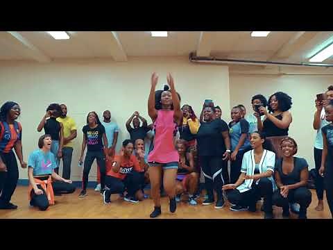 Flavour -Time to party ft. Diamond Platnumz Official Dance Video