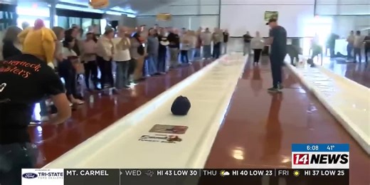 Frozen turkey bowling held at Edge Ice Center