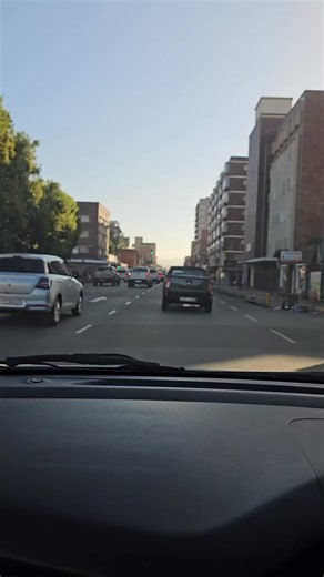 From Kuruman to Pietermaritzburg just to collect his new ride! 🚗🔥 Our client has officially landed and is about to take delivery of his 2023 Renault Triber at Caydeys Auto. This is what dedication looks like when you find the right deal! 🙌 Thank you for trusting us with your journey. Safe travels and enjoy every kilometre in your new Triber! #CaydeysAuto #HappyClient #RenaultTriber #CarDeliveryDay #FromKurumanToPMB