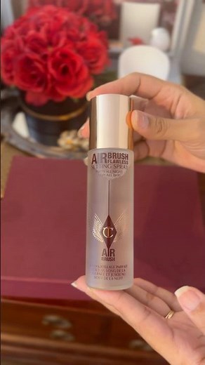 Trying The Air Brush Flawless Setting Spray by Charlotte Tilbury