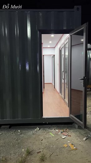 Nhà container Rộng 3,5m x Dài 10m x Cao 2,9m được thiết kế làm 01 phòng khách, 01 phòng ngủ, 01 vệ sinh #nhacontainer #nhacontainerdep #nhacontainerdomuoi #domuoicontainer #containerhomes #containerhouse