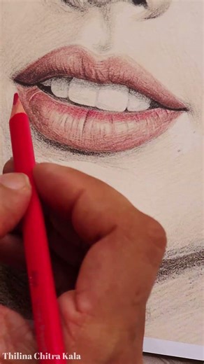 Can you identify the #Celebrity? #drawing #artist #pencildrawing #shorts #satisfying