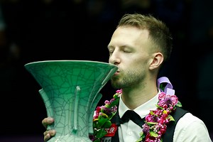 40K views · 694 reactions | Just picking up where he left off  World champion Judd Trump was in scintillating form as he went on to regain the world number one spot and secure the 2019 International Championship title in Daqing  Here are some of his highlights  | WST | Facebook