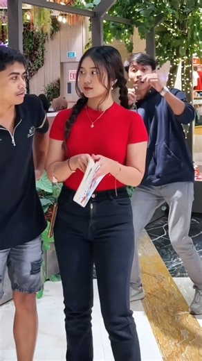 Handcuff prank 🤣 | Dida Productions