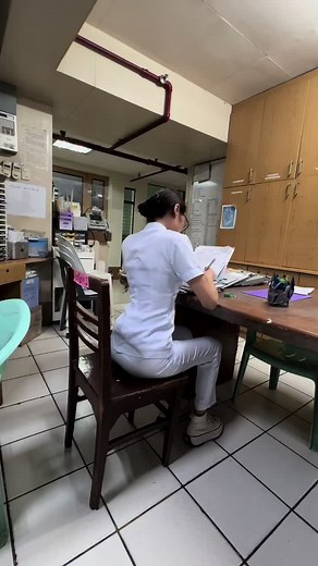 POV: A Nursing Major Demonstrating Perfect Body Mechanics