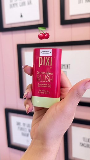 Descubre tu emoji con On-The-Glow Blush de Pixi
