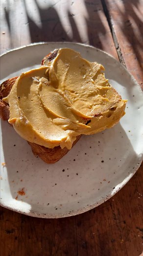 6 Ingredient Spiced Pumpkin Butter Recipe