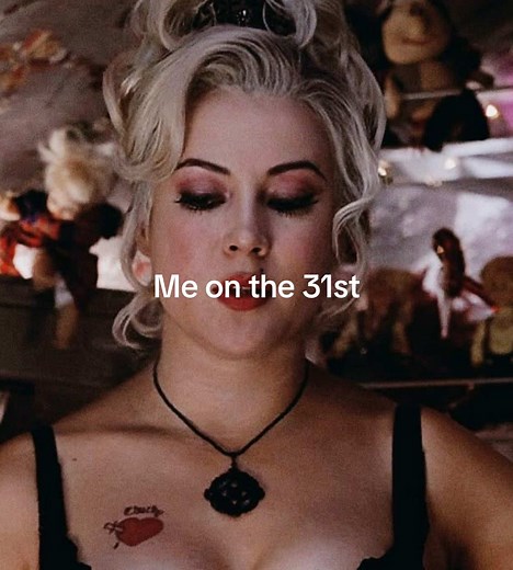 Bride of Chucky Halloween Costume Ideas