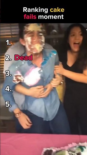 When the cake doesn’t turn out Pinterest-perfect 😂🍰 #CakeFail #BakingGoneWrong #KitchenFails #Funny