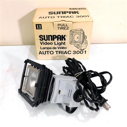 Vintage Sunpak Video Light Auto Triac 3001 Tested Working in Box - Etsy Canada