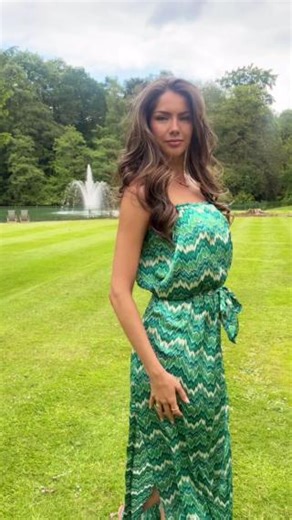 Obsessed with the dress 👗 🔍Abstract Printed Tie Waist Strappy Midi Dress | AX Paris