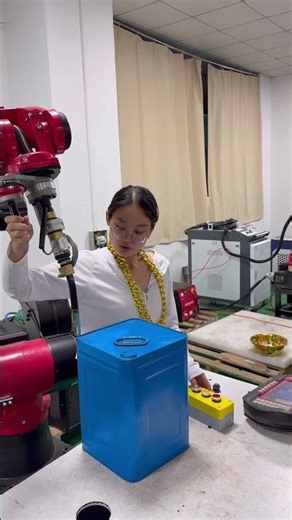 Welding Robot #WeldingRobot #robot #robotfactory#Programming-free spraying robot#Six-axis robot