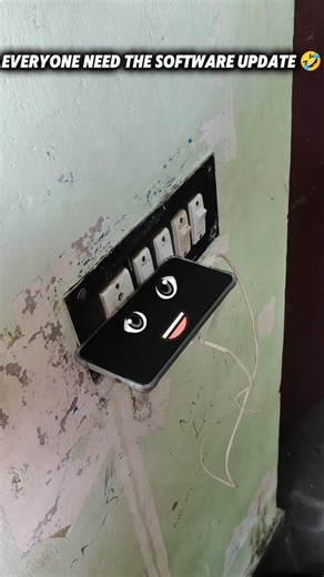 Update Your Phone 📱 This Software Is Use fully 😅!!! #explorepage #phone #changer #liv#trend #comedy