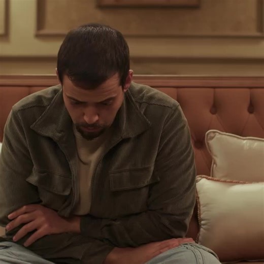 Vidéos de . (@tunisian.tv) avec son original - .