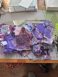 PURPLE Quilting Cotton Scraps. 1 Lb 11 Ozs. Crumbs, Strips, Small Pieces. LOT. Squares and Strips. Duckworth. - Etsy