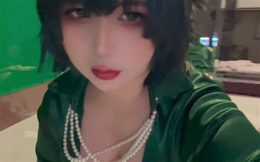 越南肥美coser UyUy 侑41G合辑