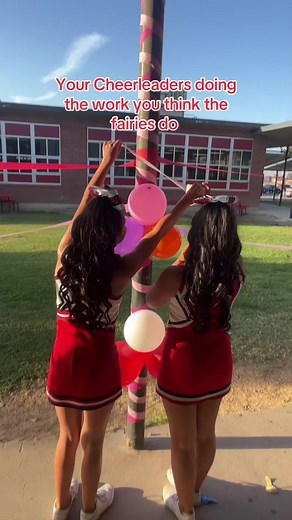 Getting Homecoming Ready at AHS – Arvin High School Cheerleaders