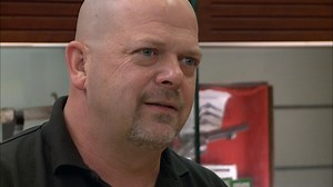 2M views · 38K reactions | When a Jimmy Hendrix guitar makes its way to the Pawn Shop, Rick can't resist! When an expert comes in to authenticate the instrument, will Rick make the purchase? | The Best of Pawn Stars | Facebook