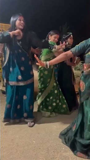 #youtube #reels #viralvideos #youtubeshorts #dance #tringsong❣️💣✌️ #shortreels📸🤗🙏like♥️and😍follow