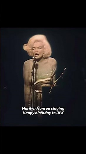 Marilyn Monroe singing happy birthday to JFK